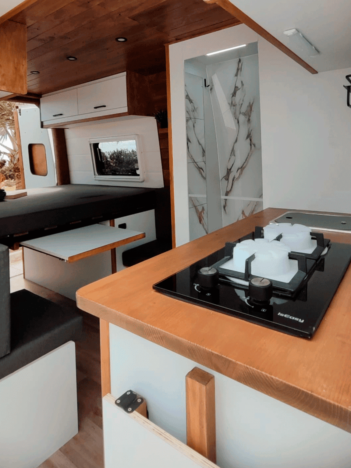 camperizacion de furgoneta vw crafter