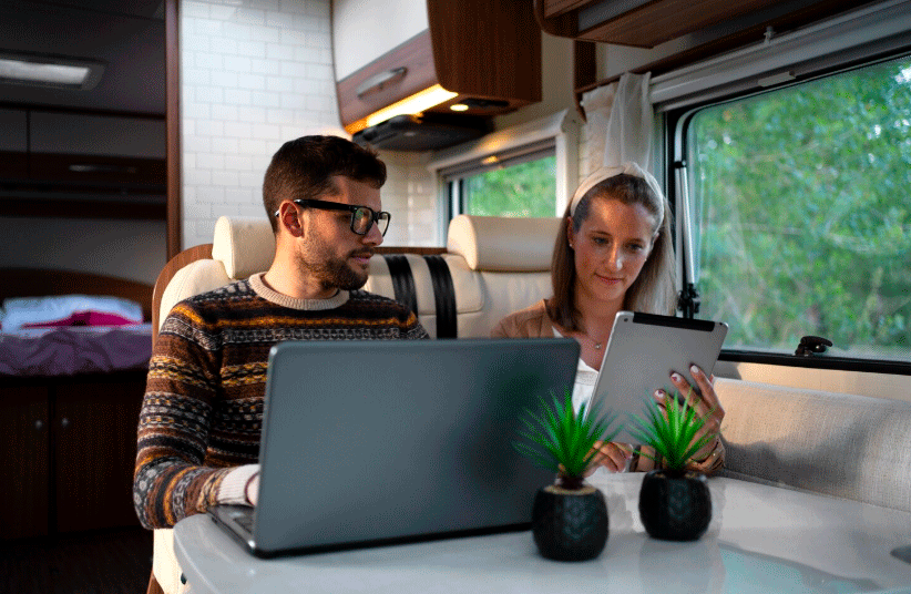 MEJORES DISTRIBUCIONES CAMPER PARA TELETRABAJAR