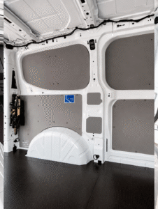 panelado y suelo en volkswagen transporter t7