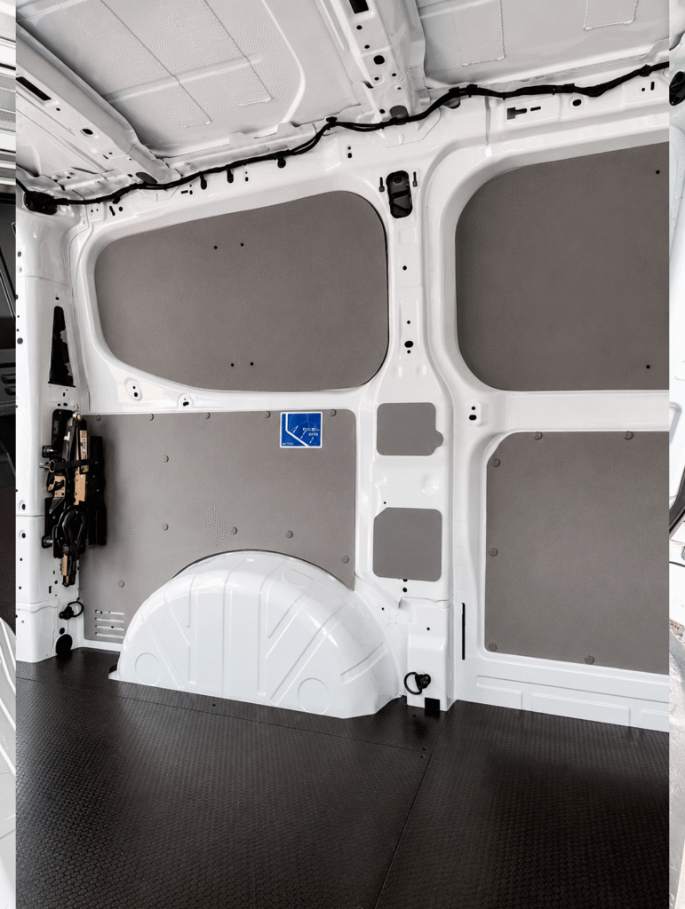 panelado y suelo en volkswagen transporter t7